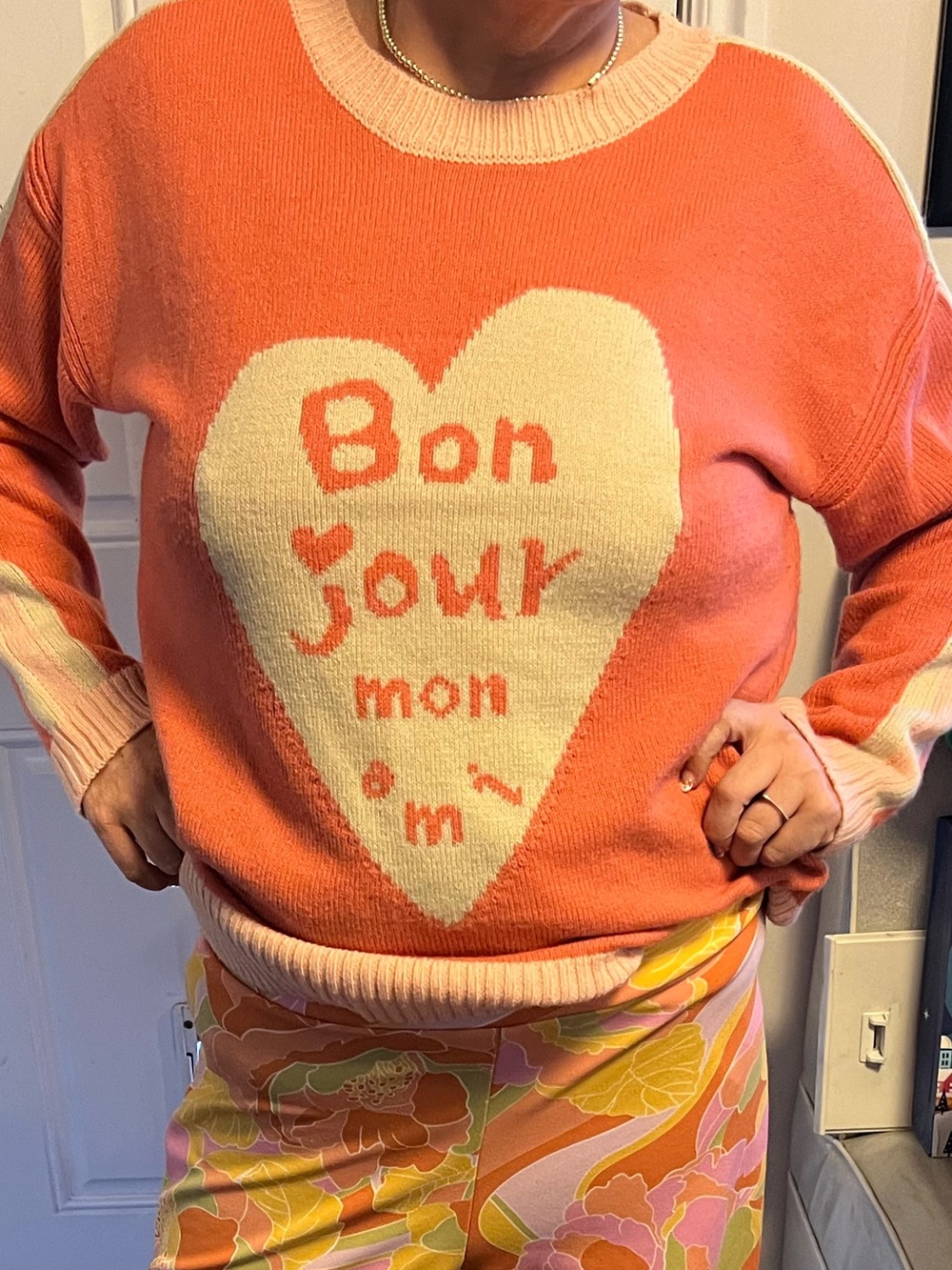 Coral Heart Graphic Sweater “Bonjour mon ami”